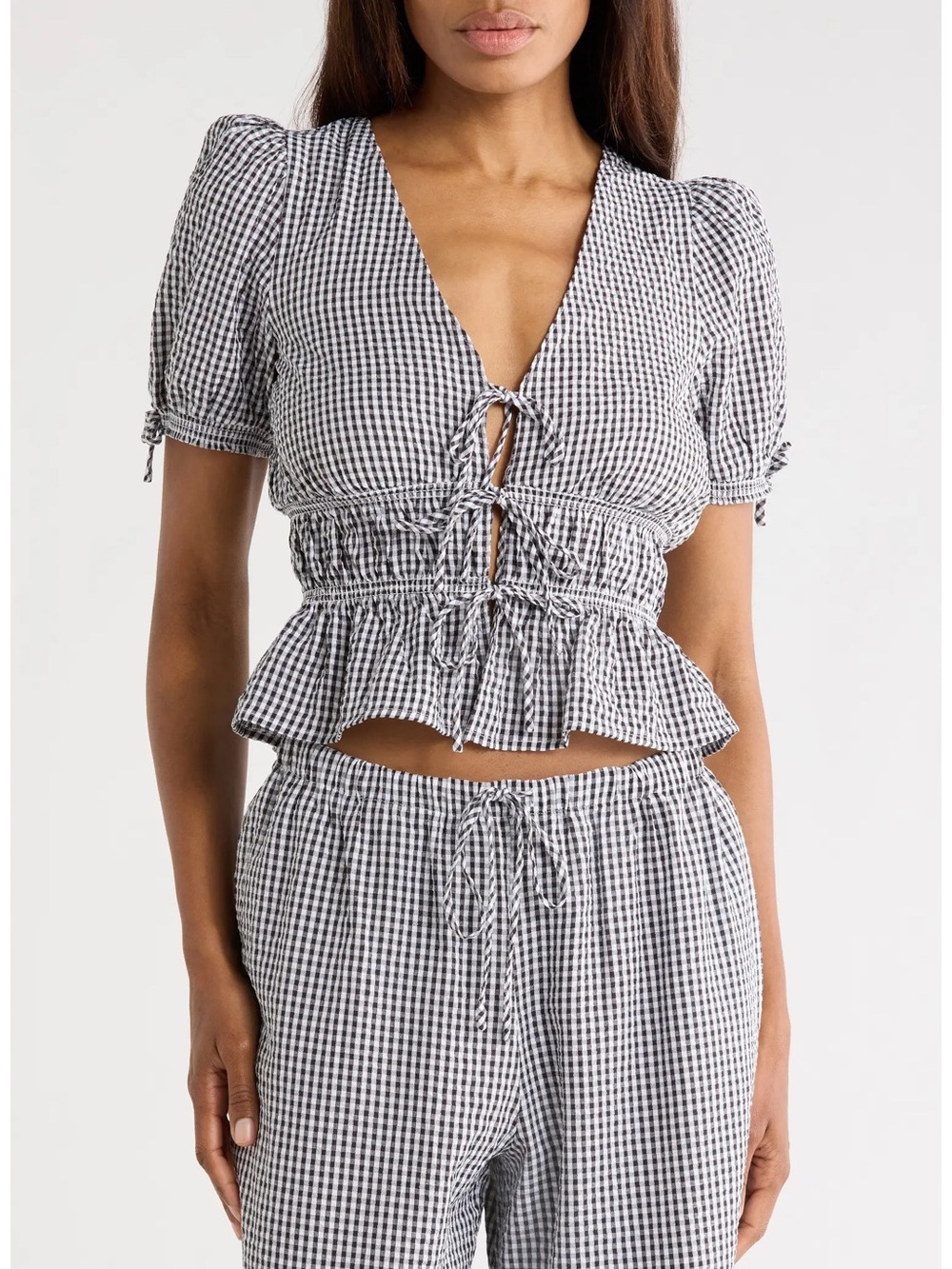 WAYF Nina Tie Front Top in Black